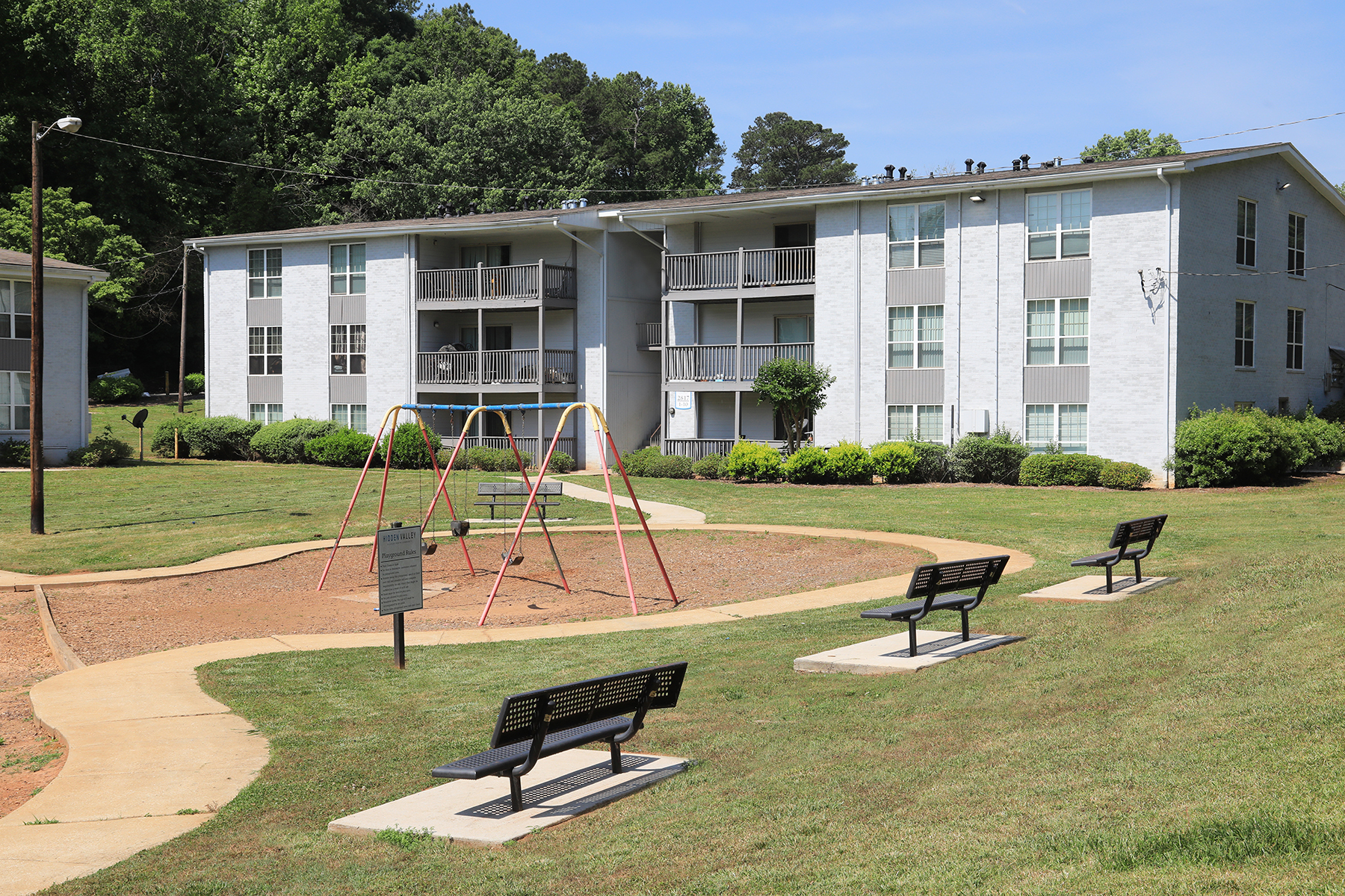 Hidden Valley The Multifamily Advisory Group at Cushman & Wakefield